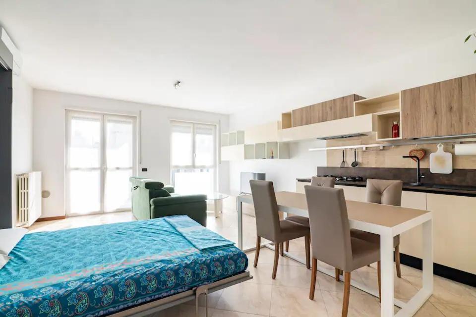 Elegante Bilocale, Zona Centro Lodi Lejlighed Eksteriør billede
